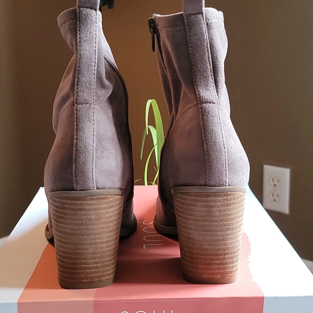 Soul Naturalizer Melodi Boots Taupe - Picture 3 of 3